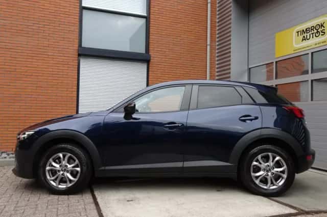 Mazda CX-3 (2016) thumbnail 2