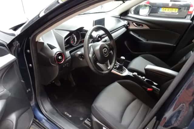Mazda CX-3 (2016) thumbnail 5