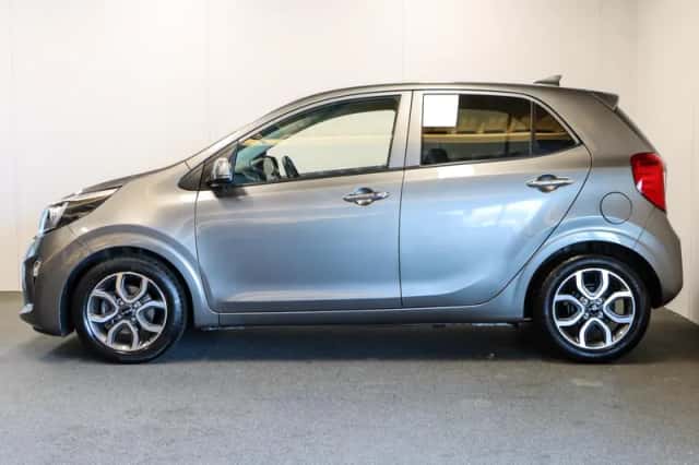 Kia Picanto (2024) thumbnail 2