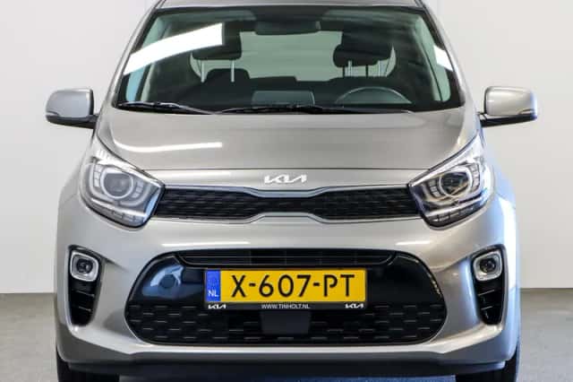 Kia Picanto (2024) thumbnail 4