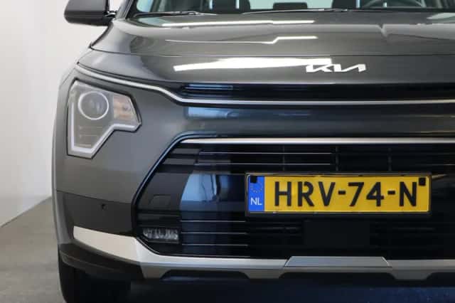 Kia Niro (2025) thumbnail 6