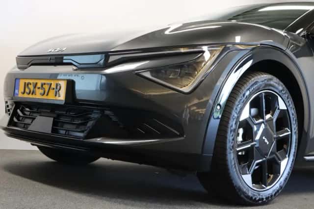 Kia EV6 (2026) thumbnail 6