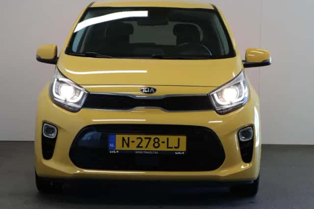 Kia Picanto (2021) thumbnail 4