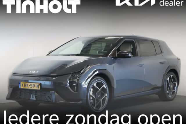 Kia EV4 (2026) thumbnail 1