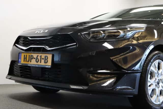 Kia Ceed (2025) thumbnail 6