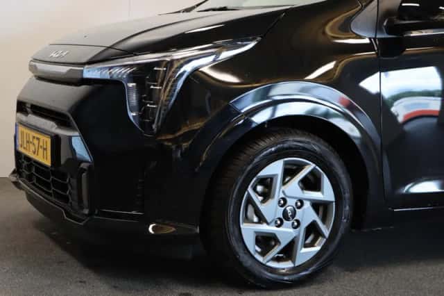 Kia Picanto (2025) thumbnail 5