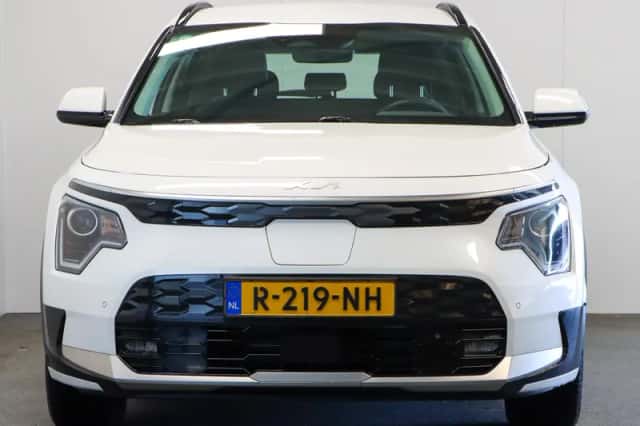 Kia Niro EV (2022) thumbnail 3