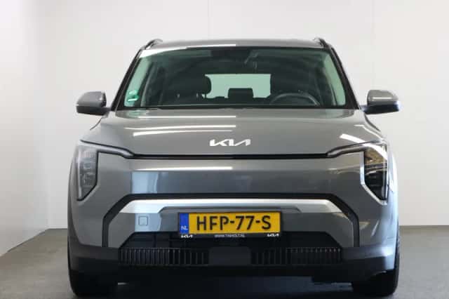 Kia EV3 (2025) thumbnail 3