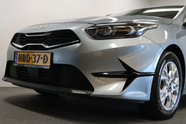 Kia Ceed (2025) thumbnail 6