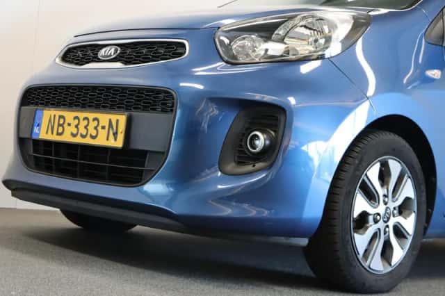 Kia Picanto (2017) thumbnail 6