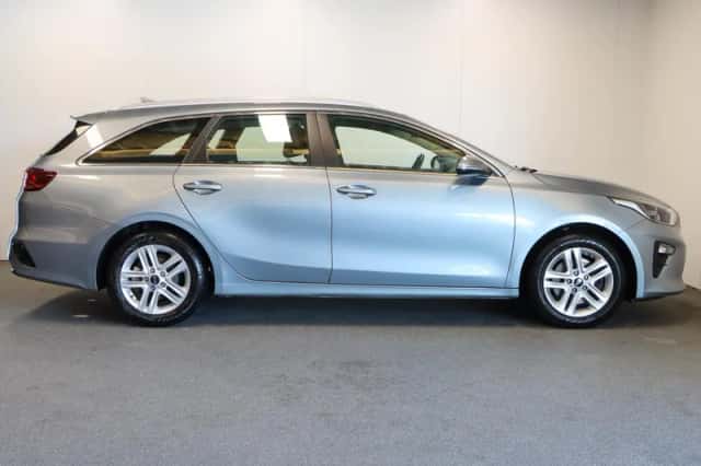 Kia Ceed (2019) thumbnail 6