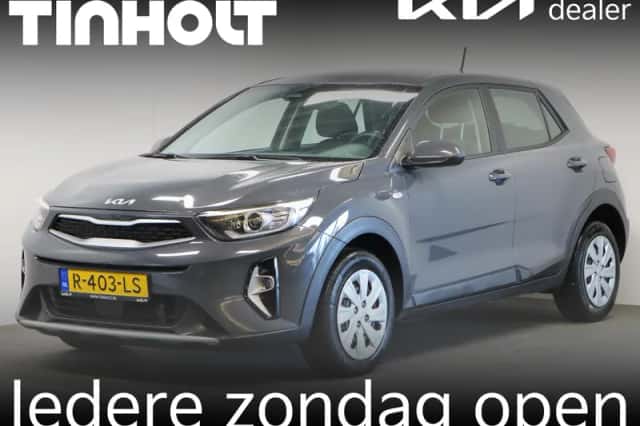 Kia Stonic (2022) thumbnail 1