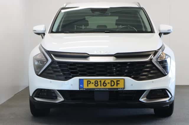 Kia Sportage (2022) thumbnail 3