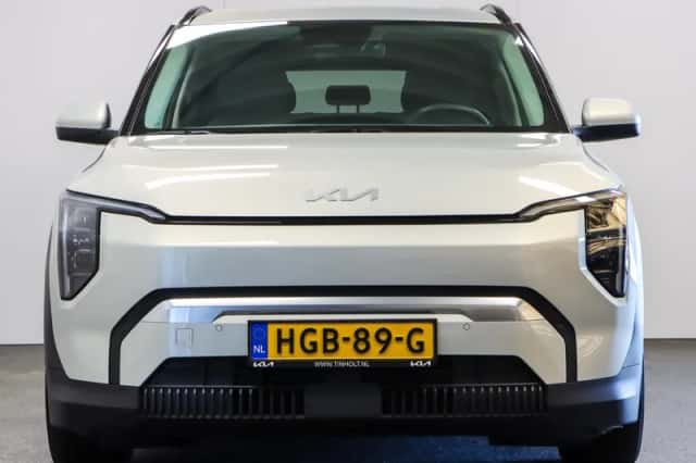Kia EV3 (2025) thumbnail 4