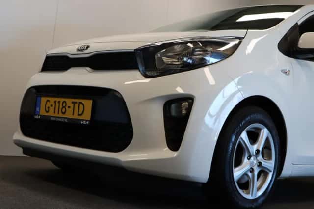 Kia Picanto (2019) thumbnail 6