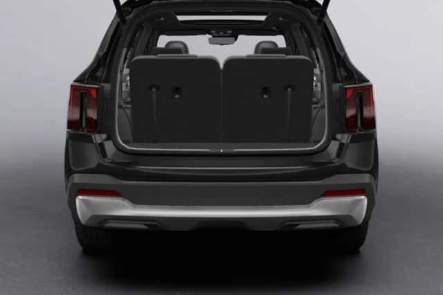 Kia Sorento (2026) thumbnail 4