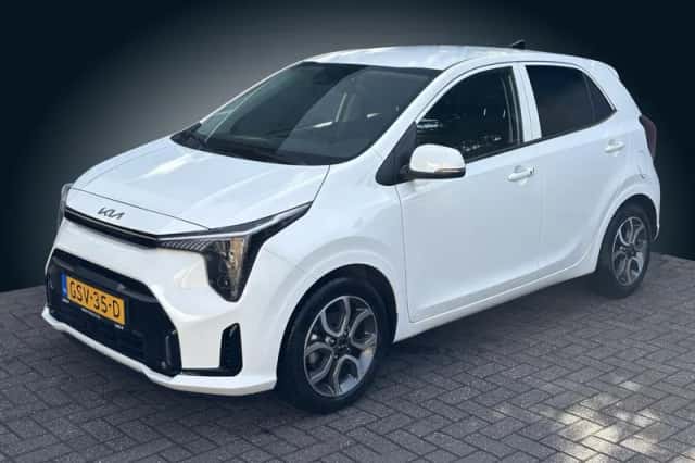 Kia Picanto (2024) thumbnail 2