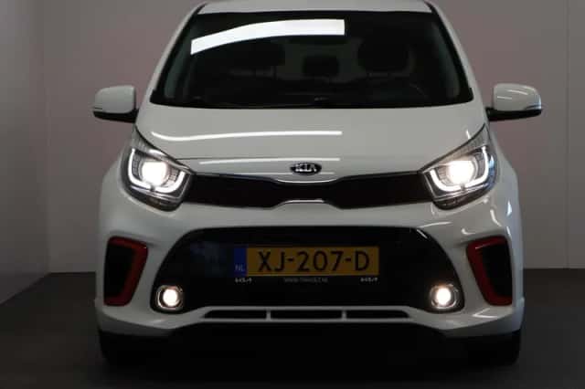 Kia Picanto (2019) thumbnail 4