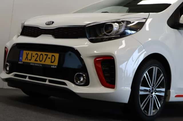 Kia Picanto (2019) thumbnail 6