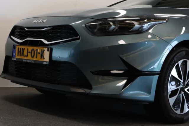 Kia Ceed (2025) thumbnail 6