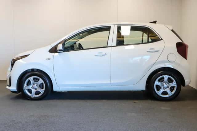 Kia Picanto (2025) thumbnail 2