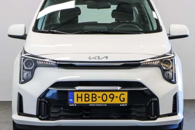 Kia Picanto (2025) thumbnail 4