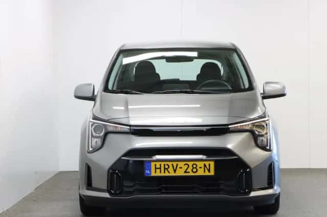 Kia Picanto (2025) thumbnail 3