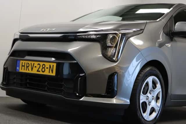 Kia Picanto (2025) thumbnail 6