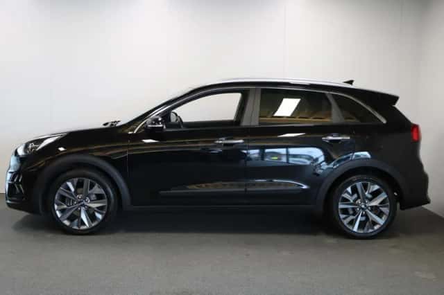 Kia Niro (2021) thumbnail 2