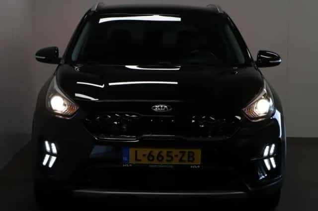 Kia Niro (2021) thumbnail 4