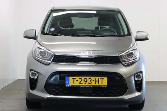 Kia Picanto (2023) thumbnail 3
