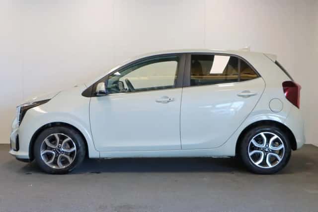 Kia Picanto (2024) thumbnail 2
