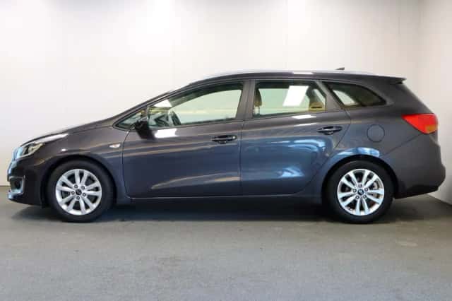 Kia Ceed (2017) thumbnail 2