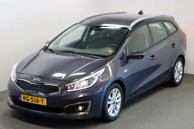 Kia Ceed (2017) thumbnail 5