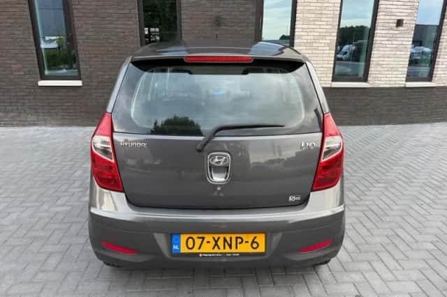 Hyundai i10 (2012) thumbnail 4