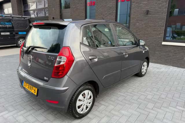 Hyundai i10 (2012) thumbnail 6