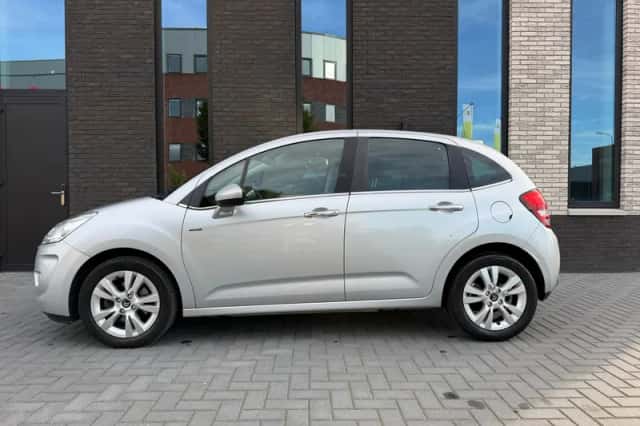 Citroën C3 (2010) thumbnail 2