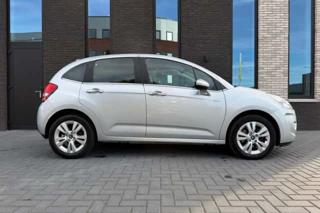 Citroën C3 (2010) thumbnail 3
