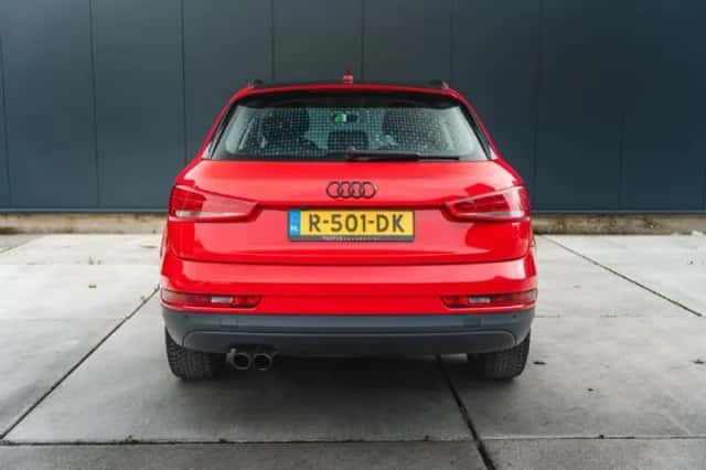 Audi Q3 (2016) thumbnail 6