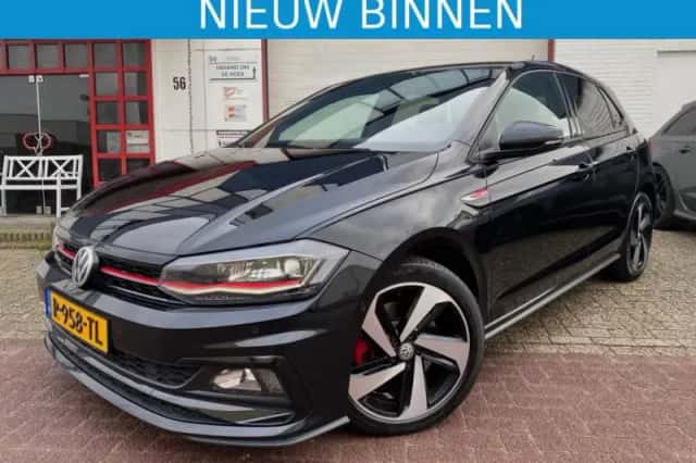 Volkswagen Polo (2018) thumbnail 1