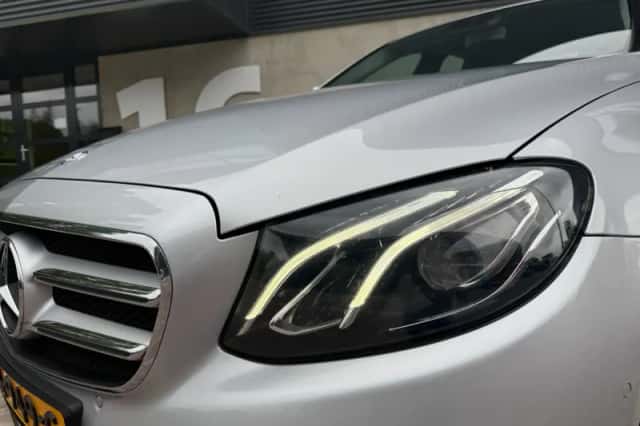 Mercedes-Benz E-Klasse (2016) thumbnail 2