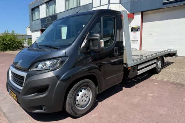Peugeot Boxer (2021) thumbnail 1