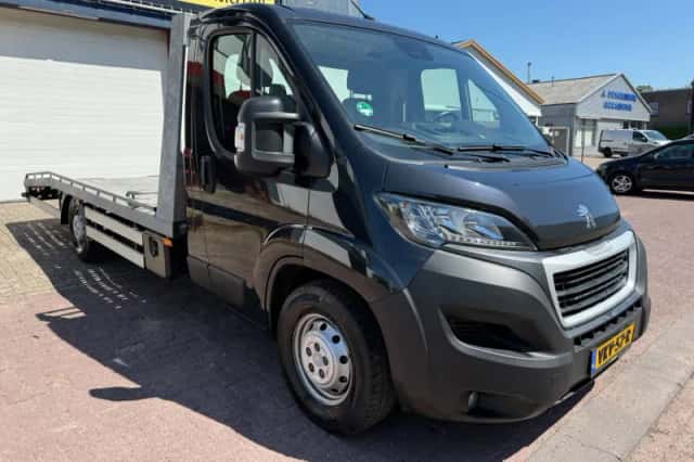 Peugeot Boxer (2021) thumbnail 2