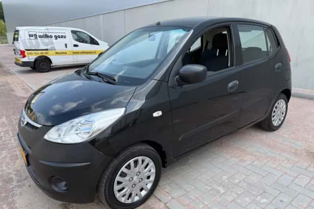 Hyundai i10 (2009) thumbnail 2