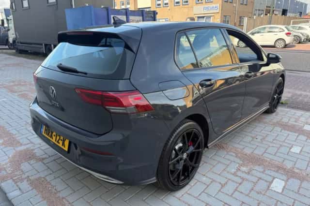 Volkswagen Golf (2020) thumbnail 6