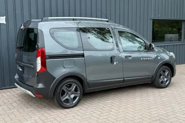 Dacia Dokker (2018) thumbnail 4