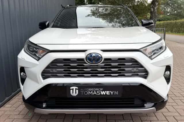 Toyota RAV4 (2019) thumbnail 5