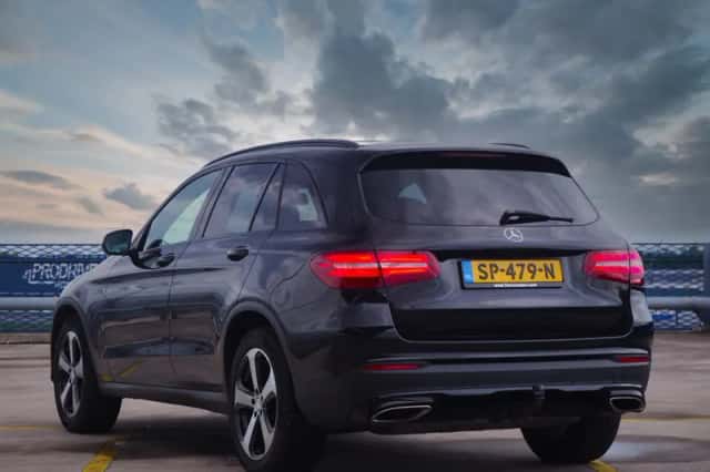 Mercedes-Benz GLC-Klasse (2016) thumbnail 4