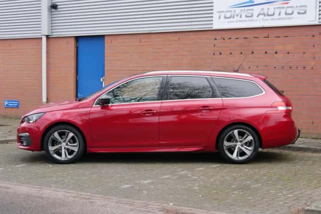 Peugeot 308 (2018) thumbnail 4
