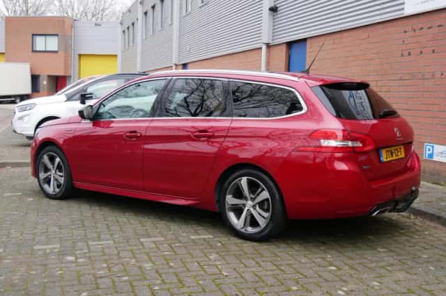 Peugeot 308 (2018) thumbnail 5